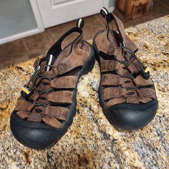 Keen Brown Outdoor Sandals 8.5 US Mens hiking Trail Water Leather Shoes Sandals main image 11